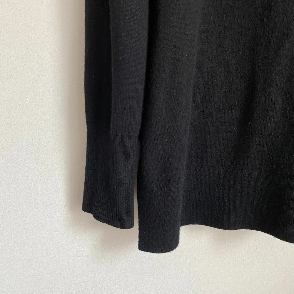 Everlane Cashmere Button Cardigan with Pockets - Picture 2 of 7